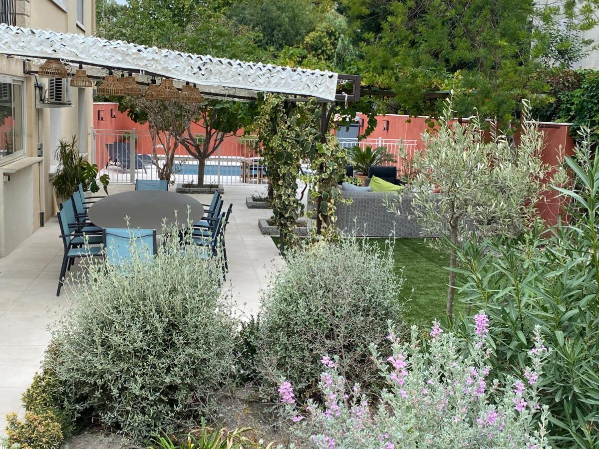 Appartamento La Cigaliere De L Isle LʼIsle-sur-la-Sorgue Esterno foto